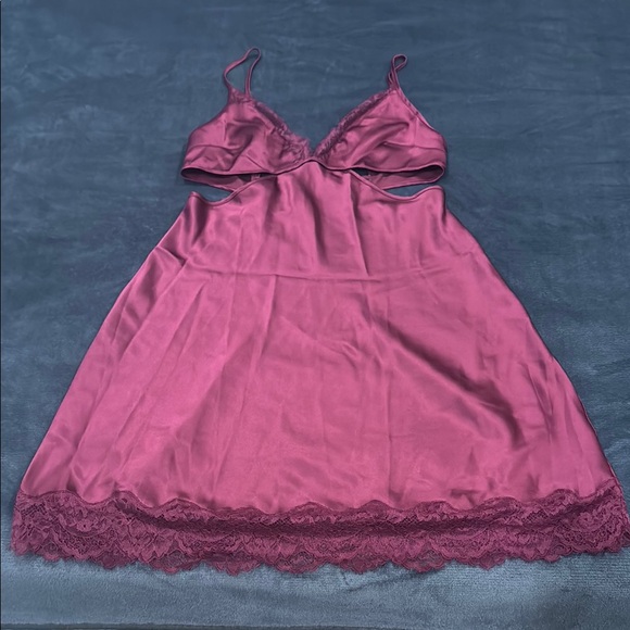 2/$10💕Victoria's Secret Deep Wine Satin Chemise - Picture 3 of 10